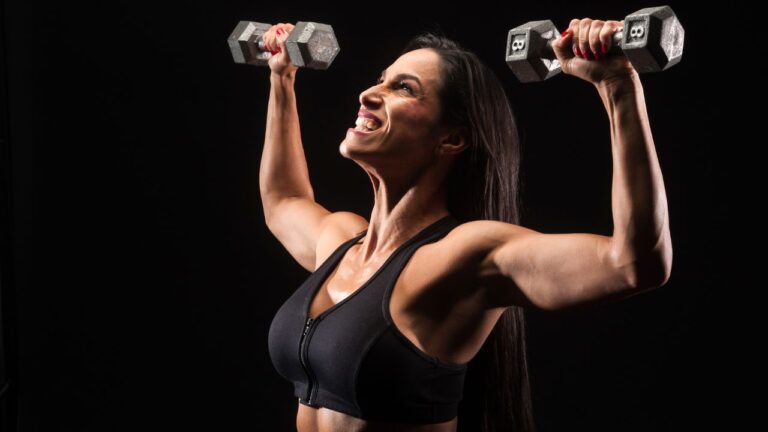 Optimización del periodo post-entrenamiento para el desarrollo muscular en atletas gracias a la ventana anabólica.
